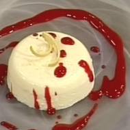 Carrageen pudding on plate